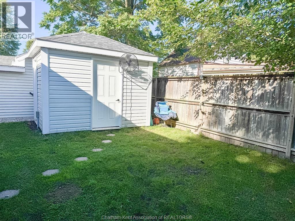 675 Albert Street, Wallaceburg, Ontario  N8A 1Y8 - Photo 22 - 26022133