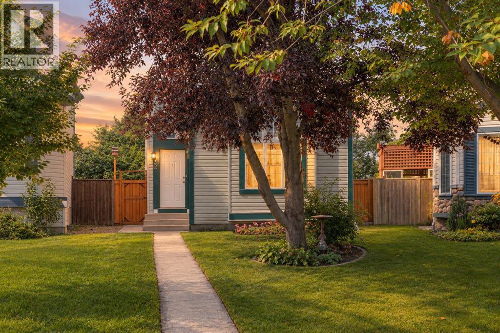 32 Country Hills Mews Nw, Calgary, Alberta  T3K 4S4 - Photo 3 - A2344627