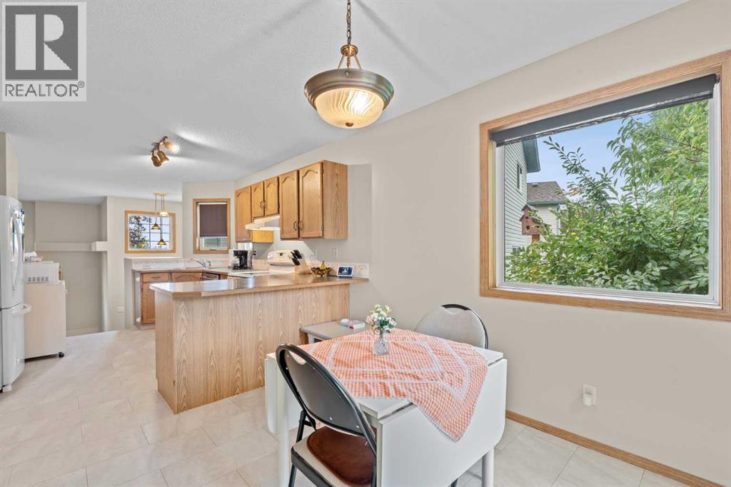 32 Country Hills Mews Nw, Calgary, Alberta  T3K 4S4 - Photo 10 - A2344627