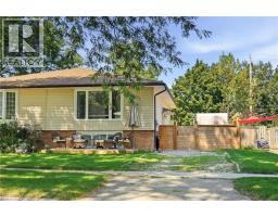 3 GLENGROVE Avenue, Grimsby, Ontario