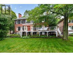 110 LAKESHORE BOULEVARD, Kingston, Ontario
