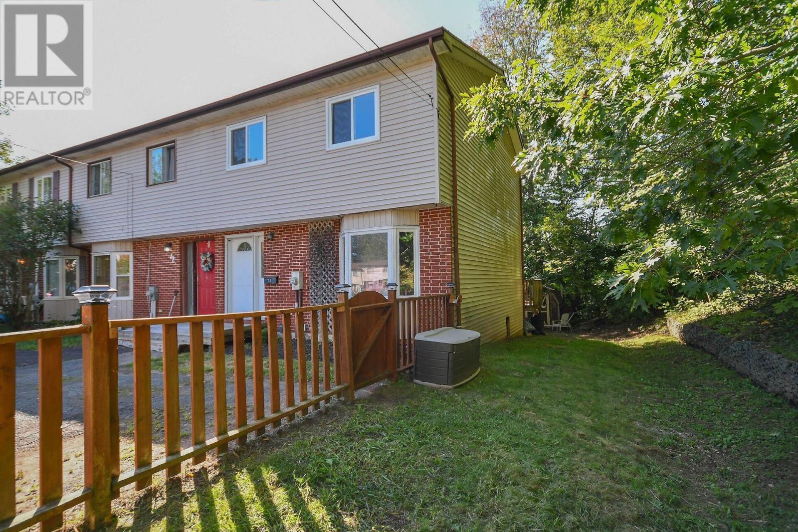 74 Matador Court, Lower Sackville, Nova Scotia  B4C 3G9 - Photo 3 - 202621980