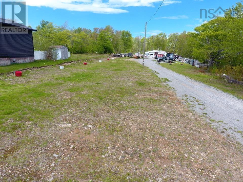 897 Lingan Road, Sydney, Nova Scotia  B1N 3K7 - Photo 3 - 202623135