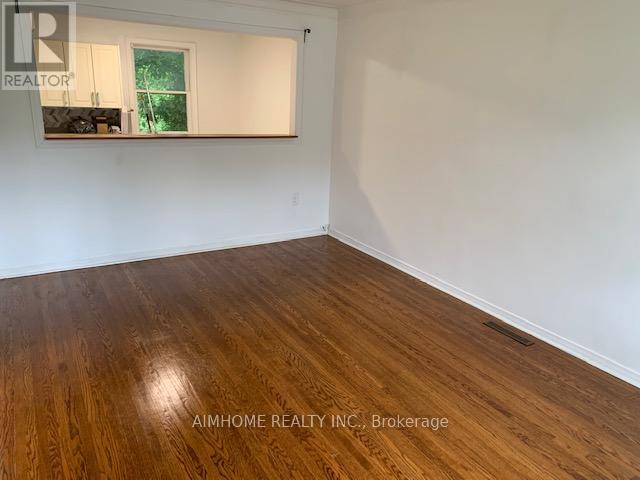 Main Floor - 224 Finch Avenue E, Toronto, Ontario  M2N 4R9 - Photo 9 - C13777526