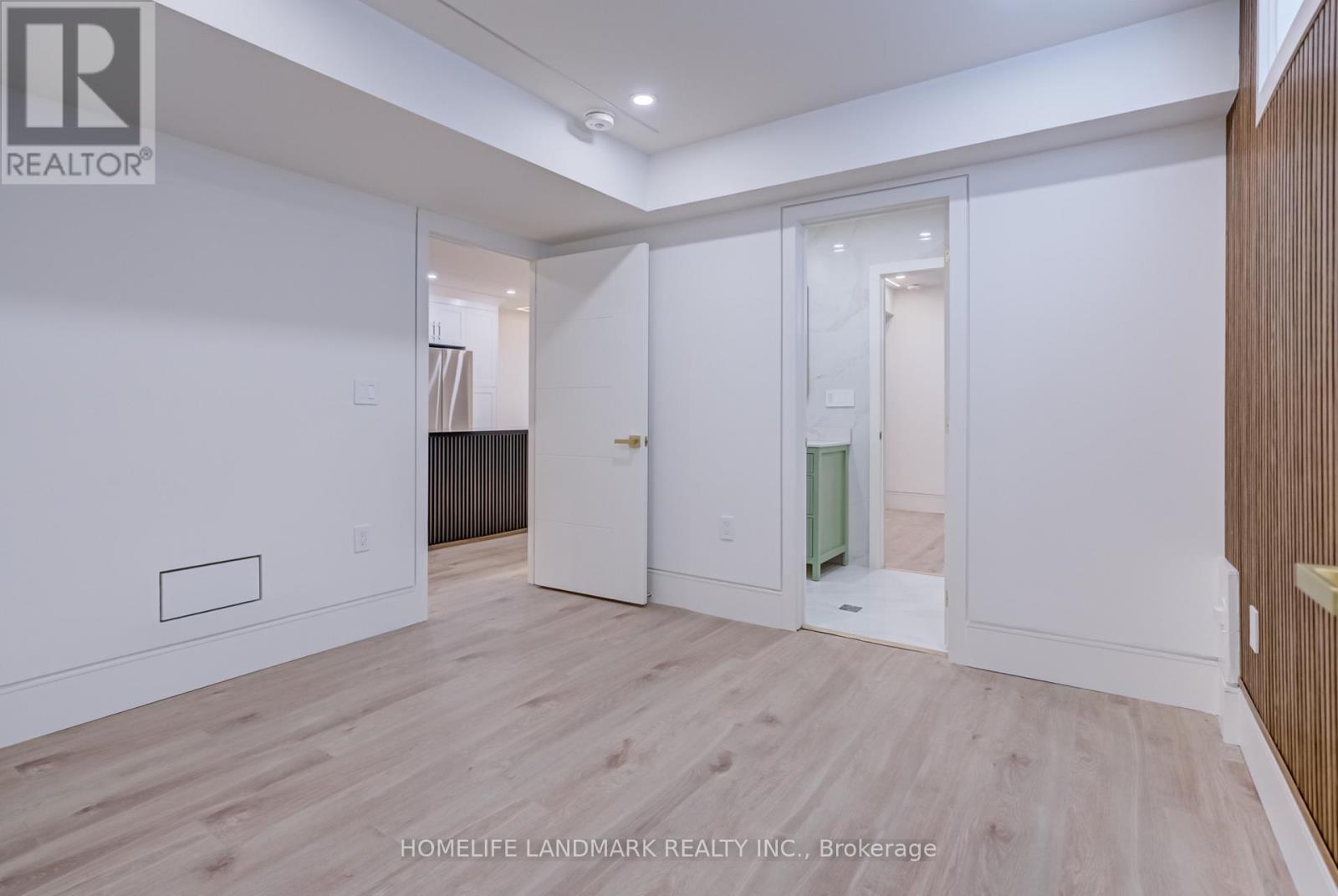 The Bellagio - 23 Coulson Avenue, Toronto, Ontario  M4V 1Y3 - Photo 19 - C13777534