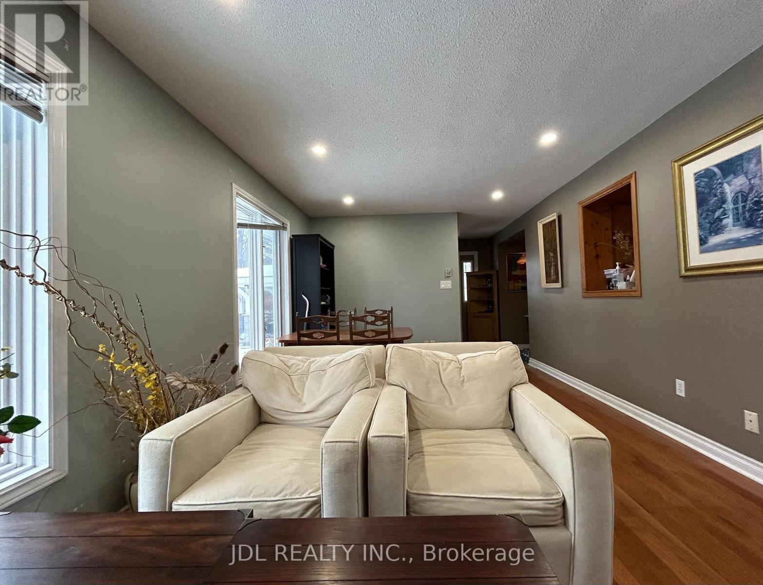 One Bedroom Main Floor - 110 Robinson St Street, Markham (Bullock), Ontario  L3P 1P1 - Photo 4 - N13777532