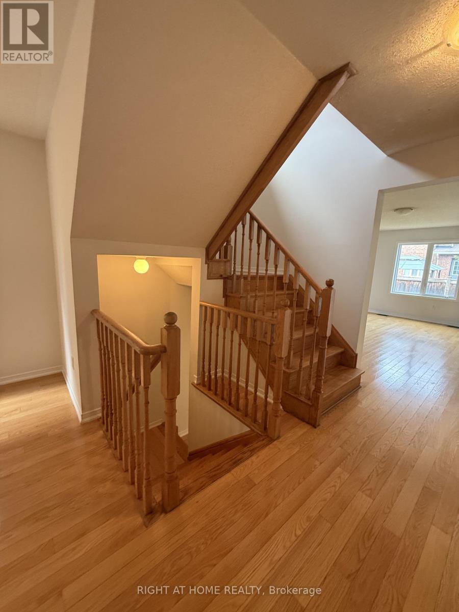 427 Chandler Crescent, Milton, Ontario  L9T 0S9 - Photo 13 - W13777524