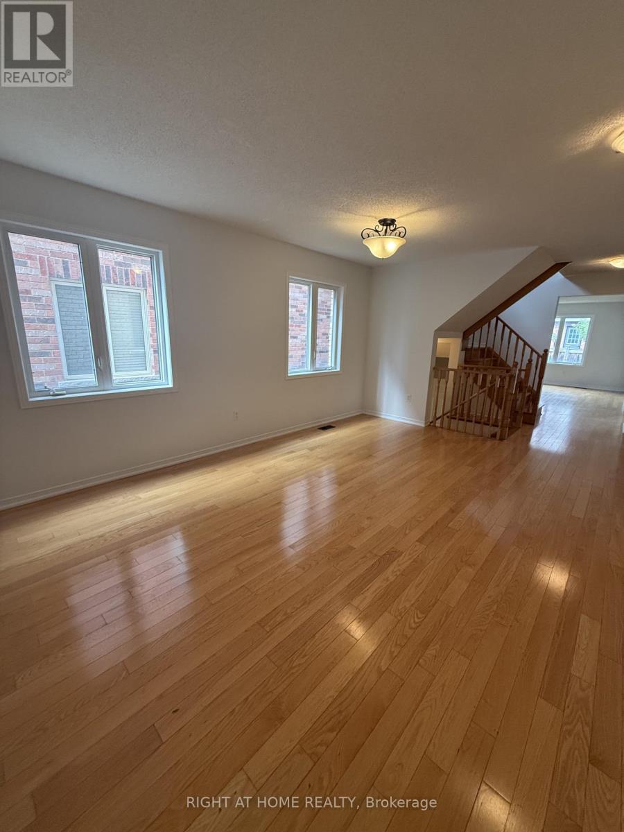 427 Chandler Crescent, Milton, Ontario  L9T 0S9 - Photo 4 - W13777524