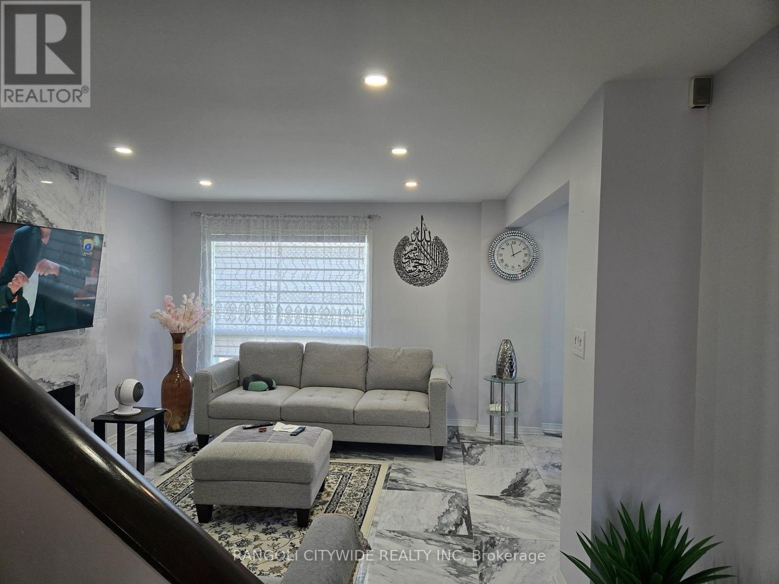 5962 Pineglade Crescent, Ottawa, Ontario  K1W 1G7 - Photo 8 - X13581672