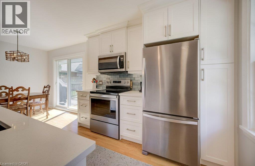 851 UNION Street, Kitchener, Ontario