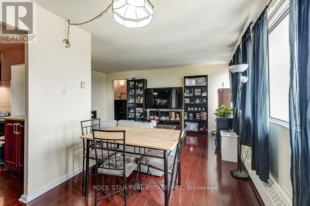 1711 - 10 Sunny Glenway, Toronto, Ontario  M3C 2Z3 - Photo 11 - C13777550