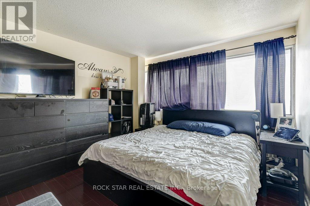 1711 - 10 Sunny Glenway, Toronto, Ontario  M3C 2Z3 - Photo 18 - C13777550