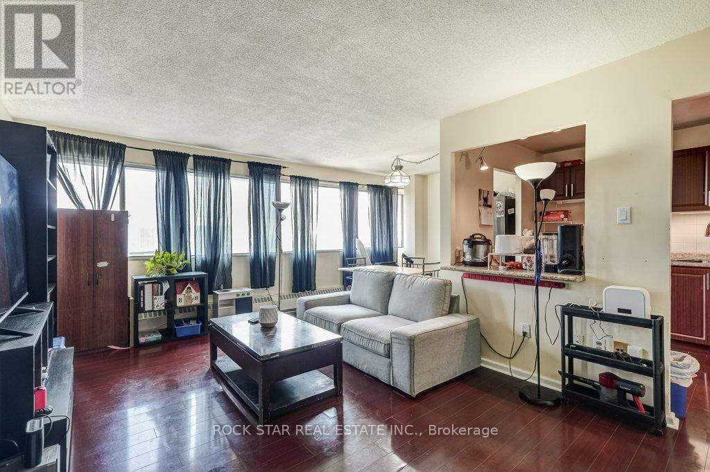 1711 - 10 Sunny Glenway, Toronto, Ontario  M3C 2Z3 - Photo 7 - C13777550