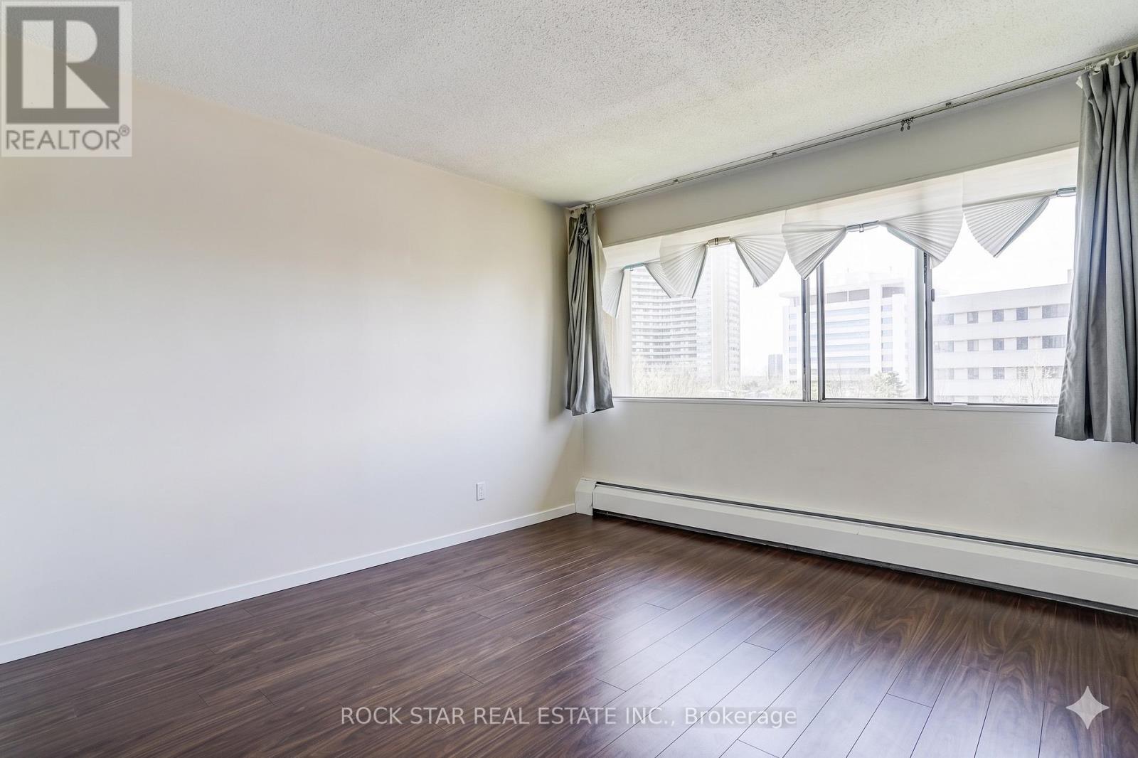 708 - 10 Sunny Glenway, Toronto, Ontario  M3C 2Z3 - Photo 18 - C13777552