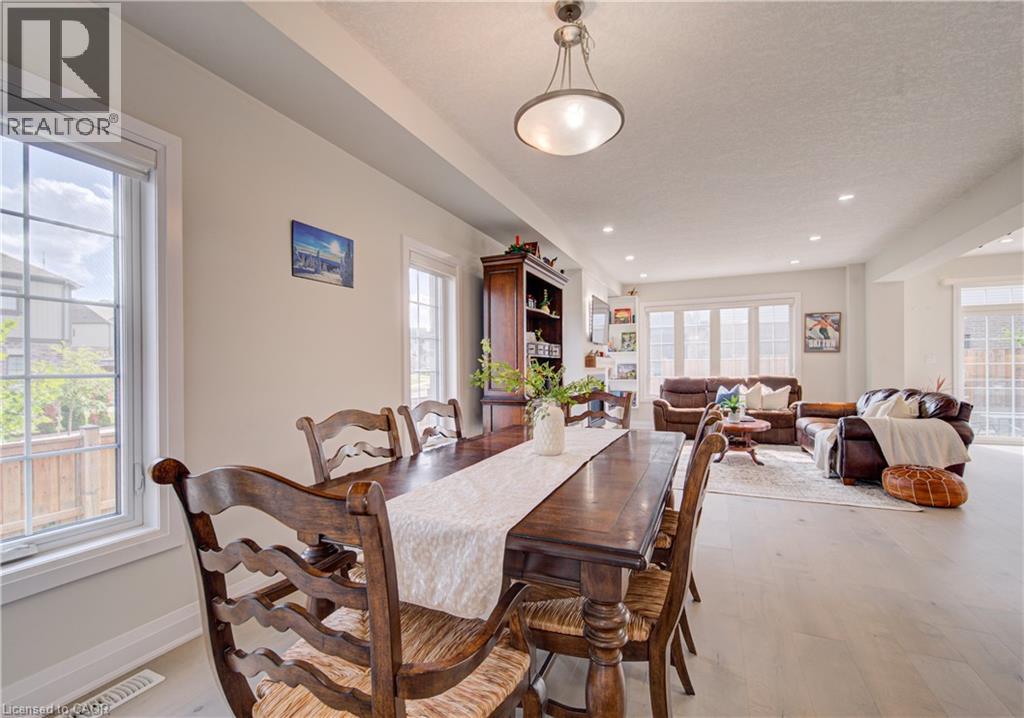 719 Wood Lily Street, Waterloo, Ontario  N2V 0G1 - Photo 6 - 40857847