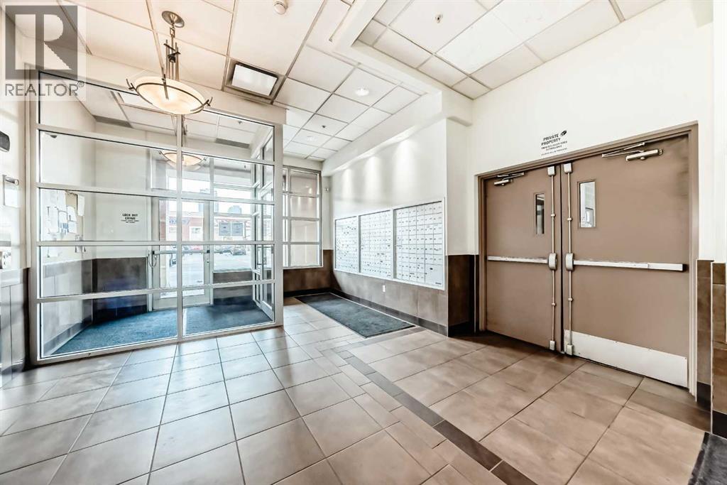 1812, 1053 10 Street Sw, Calgary, Alberta T2R 1S6 - Photo 47 - A2343459