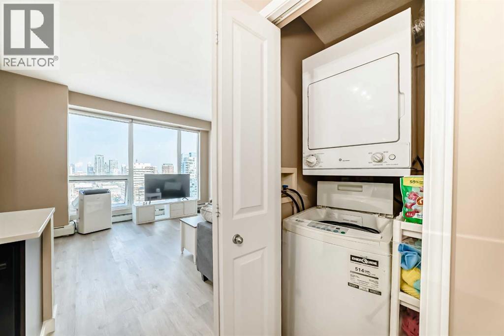 1812, 1053 10 Street Sw, Calgary, Alberta T2R 1S6 - Photo 37 - A2343459