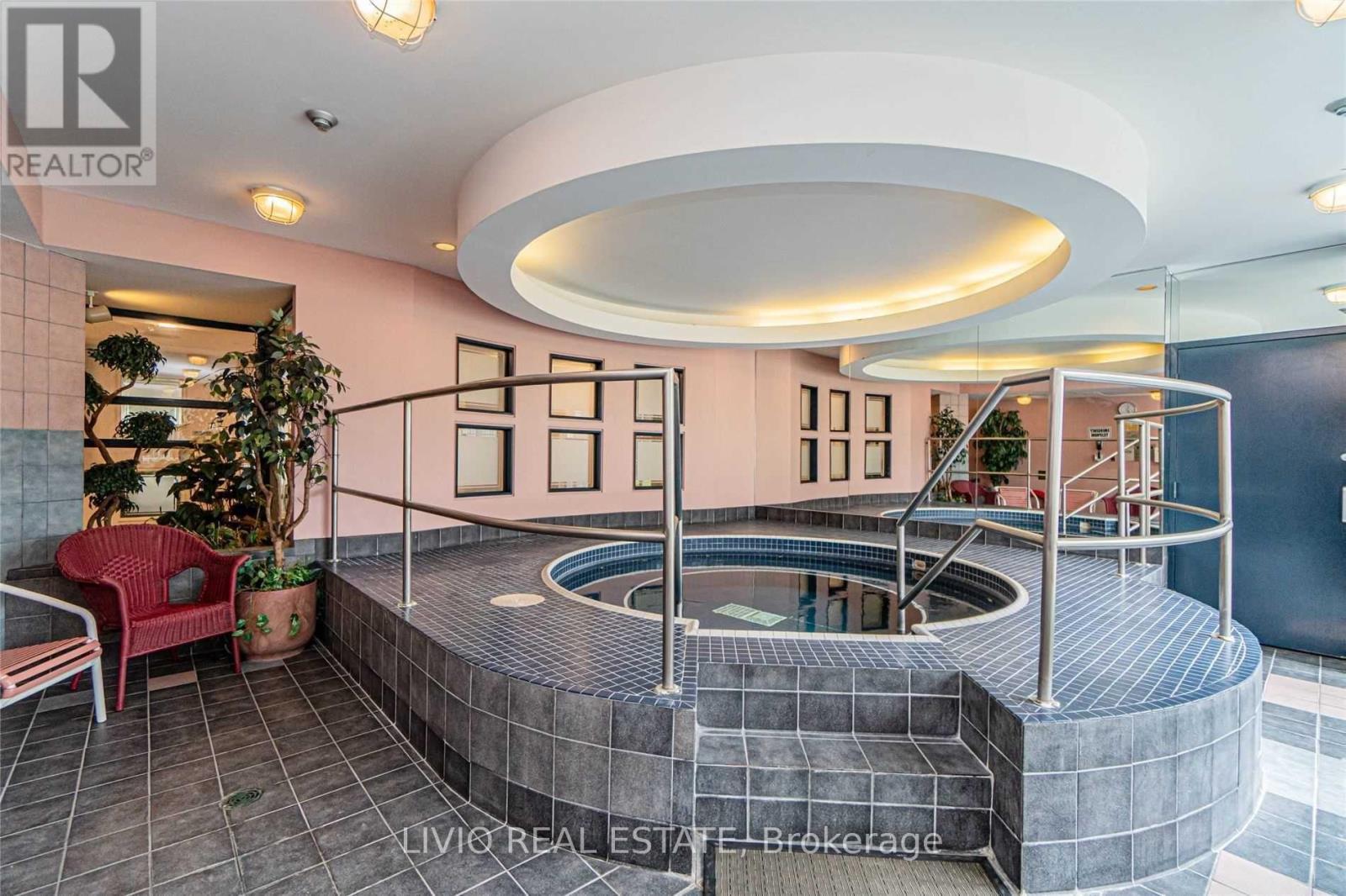 310 - 10 Laurelcrest Street, Brampton, Ontario  L6S 5Y3 - Photo 20 - W13769122