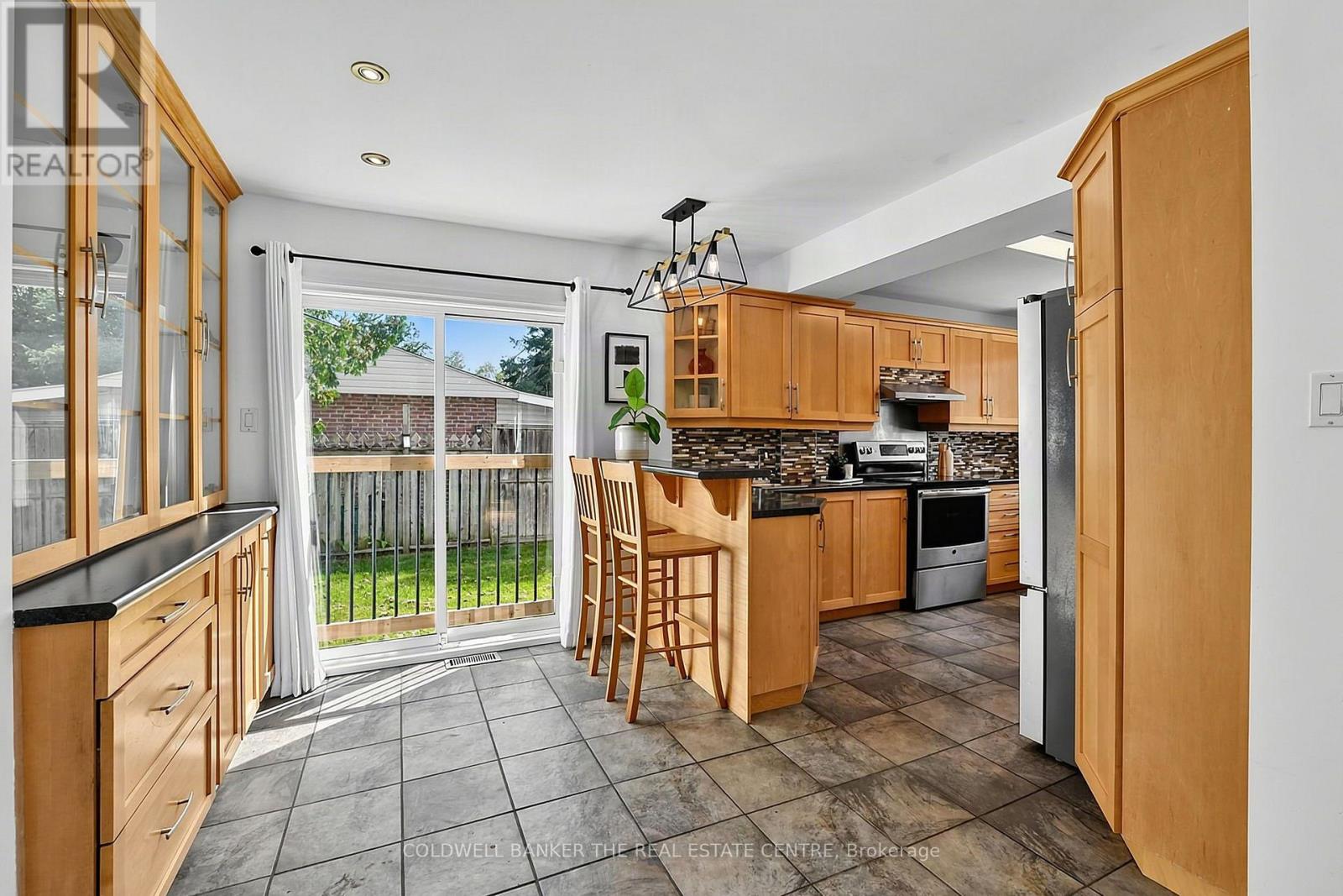 205 Sunset Crescent, Innisfil, Ontario  L9S 1J2 - Photo 11 - N13777562