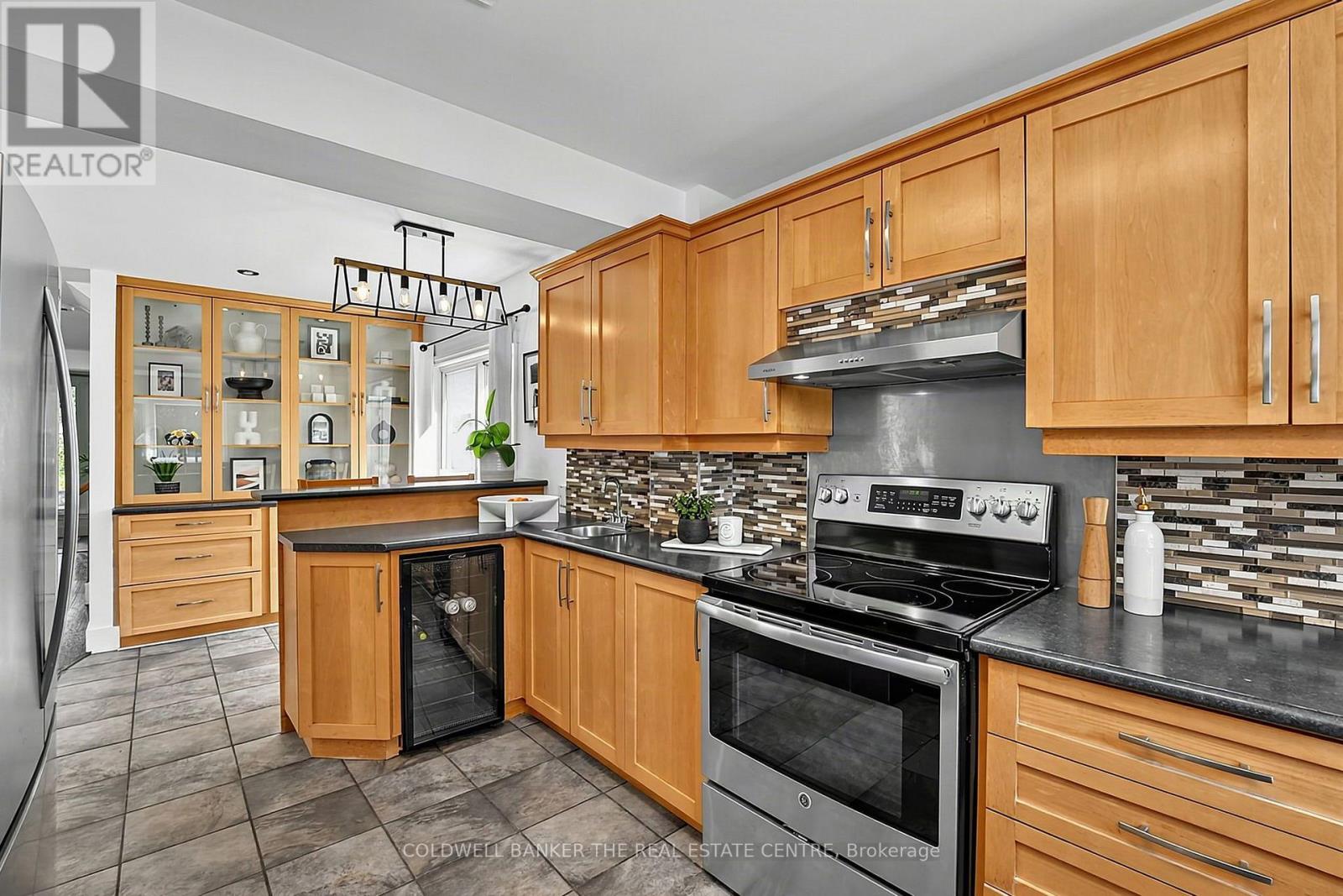 205 Sunset Crescent, Innisfil, Ontario  L9S 1J2 - Photo 14 - N13777562