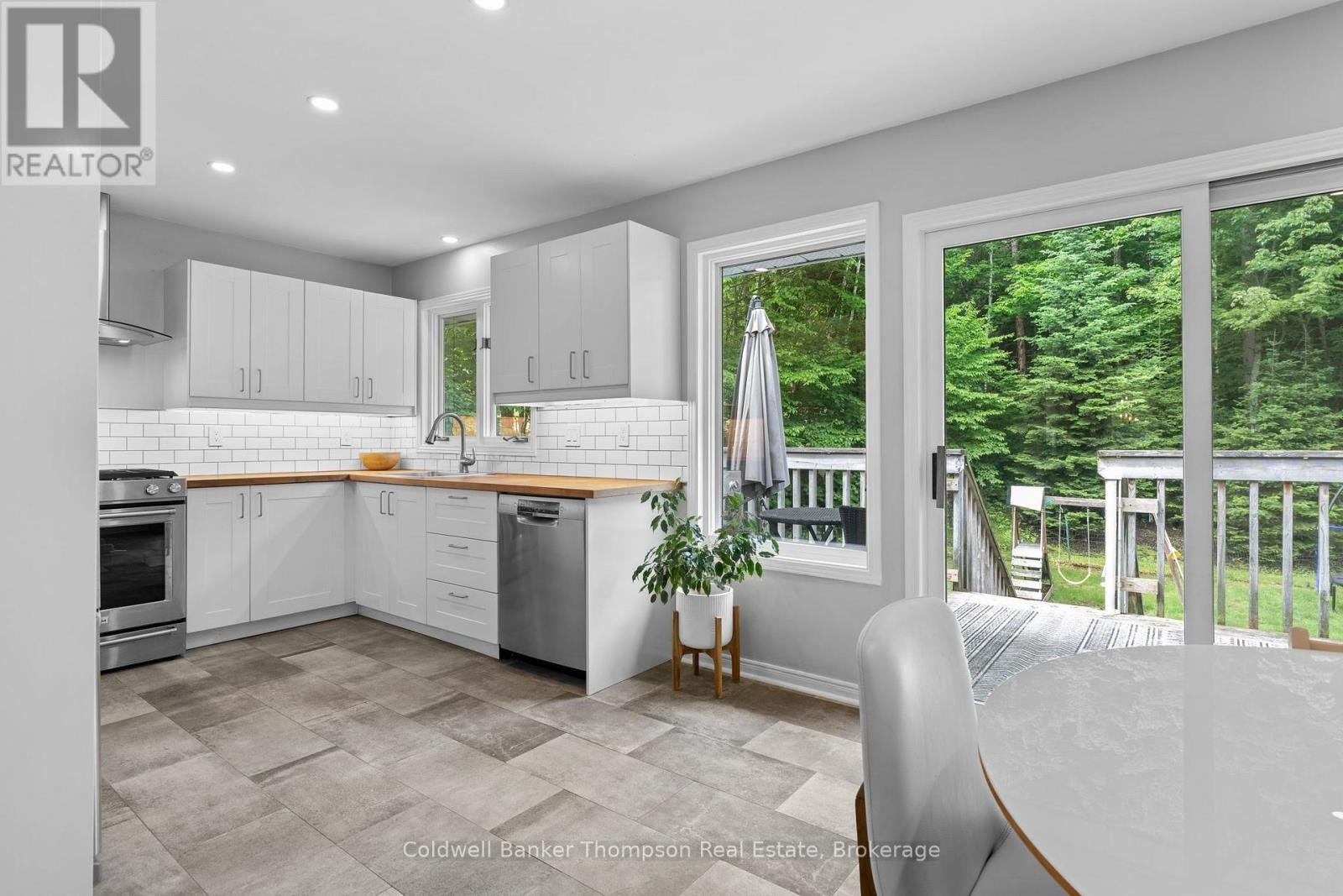 312 Old Aspdin Road, Huntsville, Ontario P0B 1M0 - Photo 12 - X13777560
