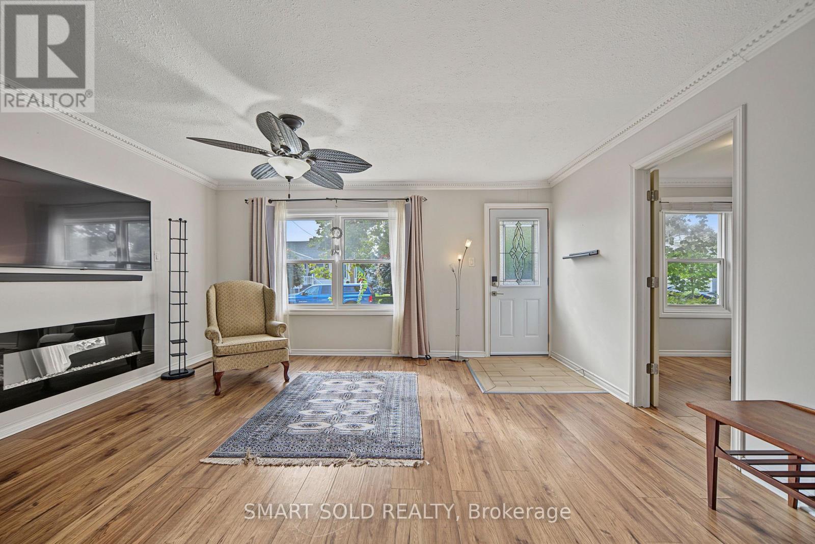 7 Elmwood Avenue, St. Catharines, Ontario  L2R 2T5 - Photo 10 - X13764262