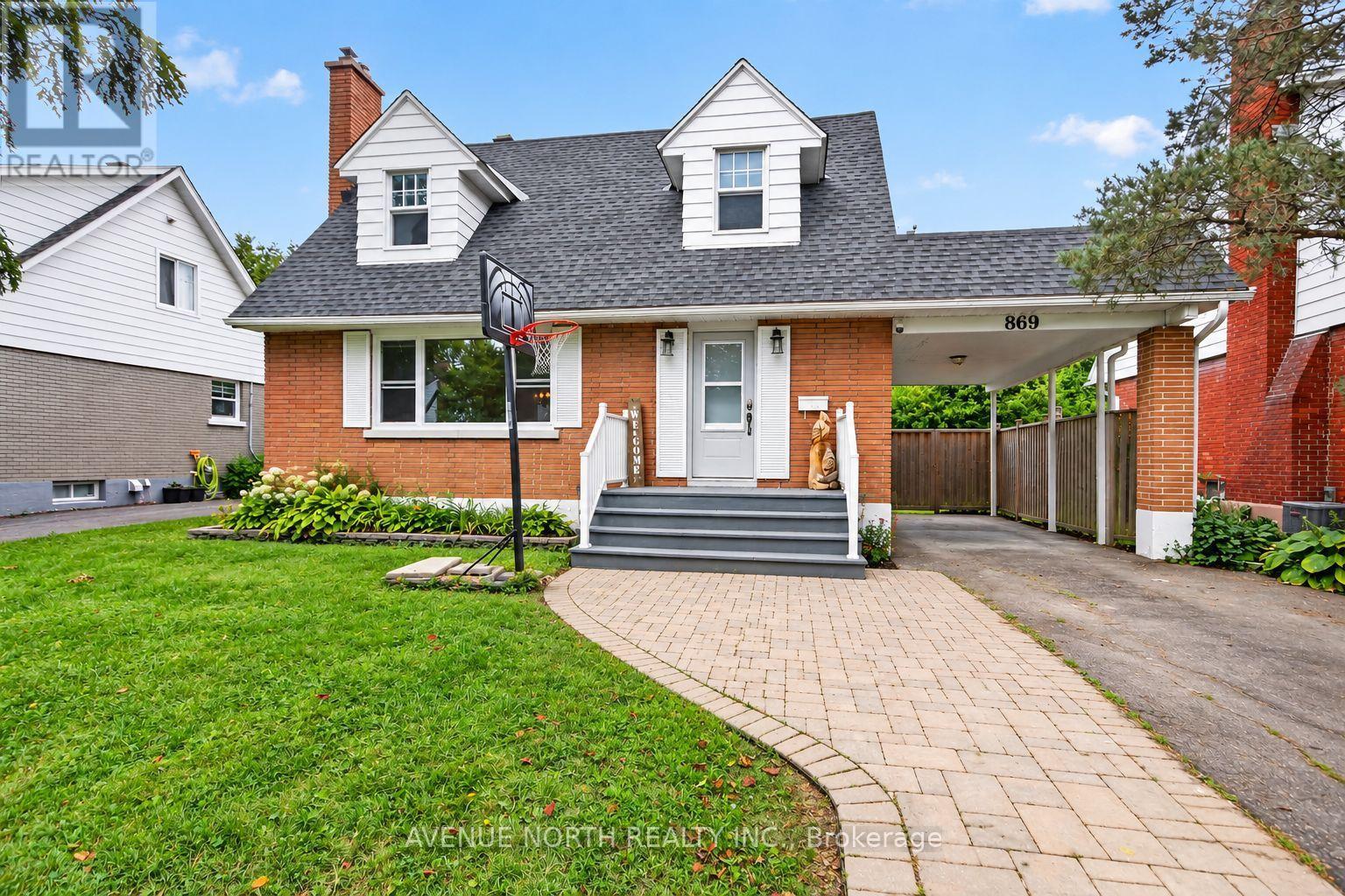 869 CHAPMAN BOULEVARD, Ottawa, Ontario