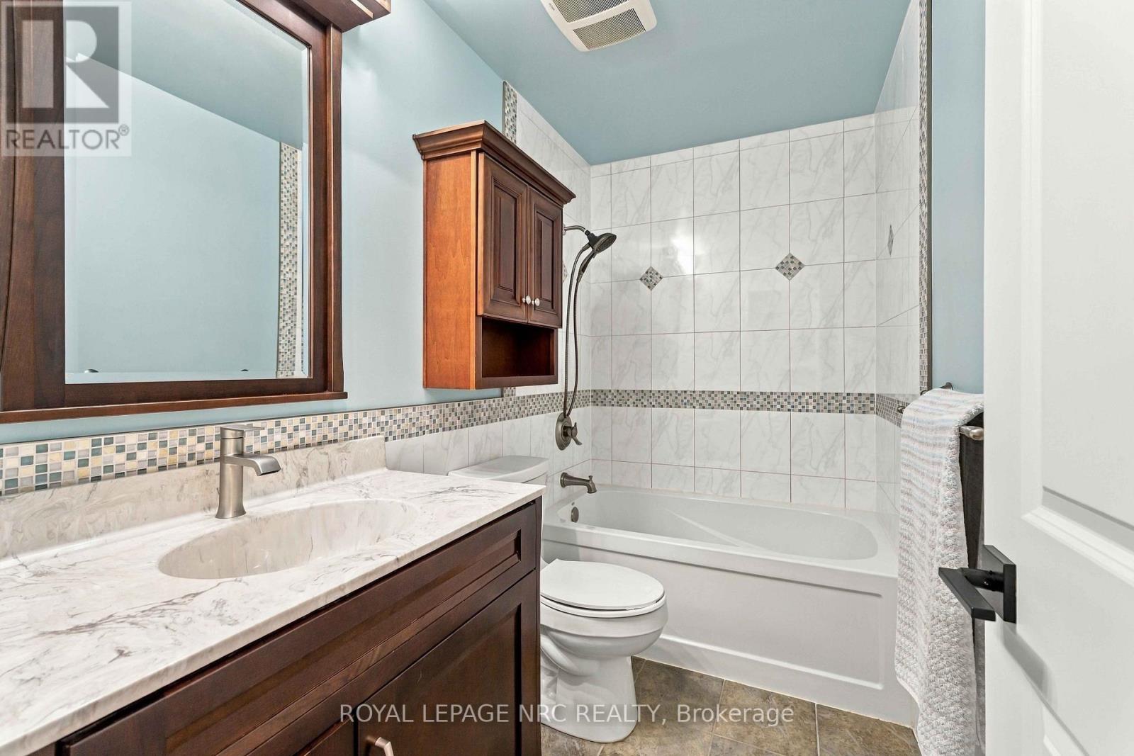 7689 Trackview Street, Niagara Falls, Ontario  L2H 2Z6 - Photo 17 - X13552330