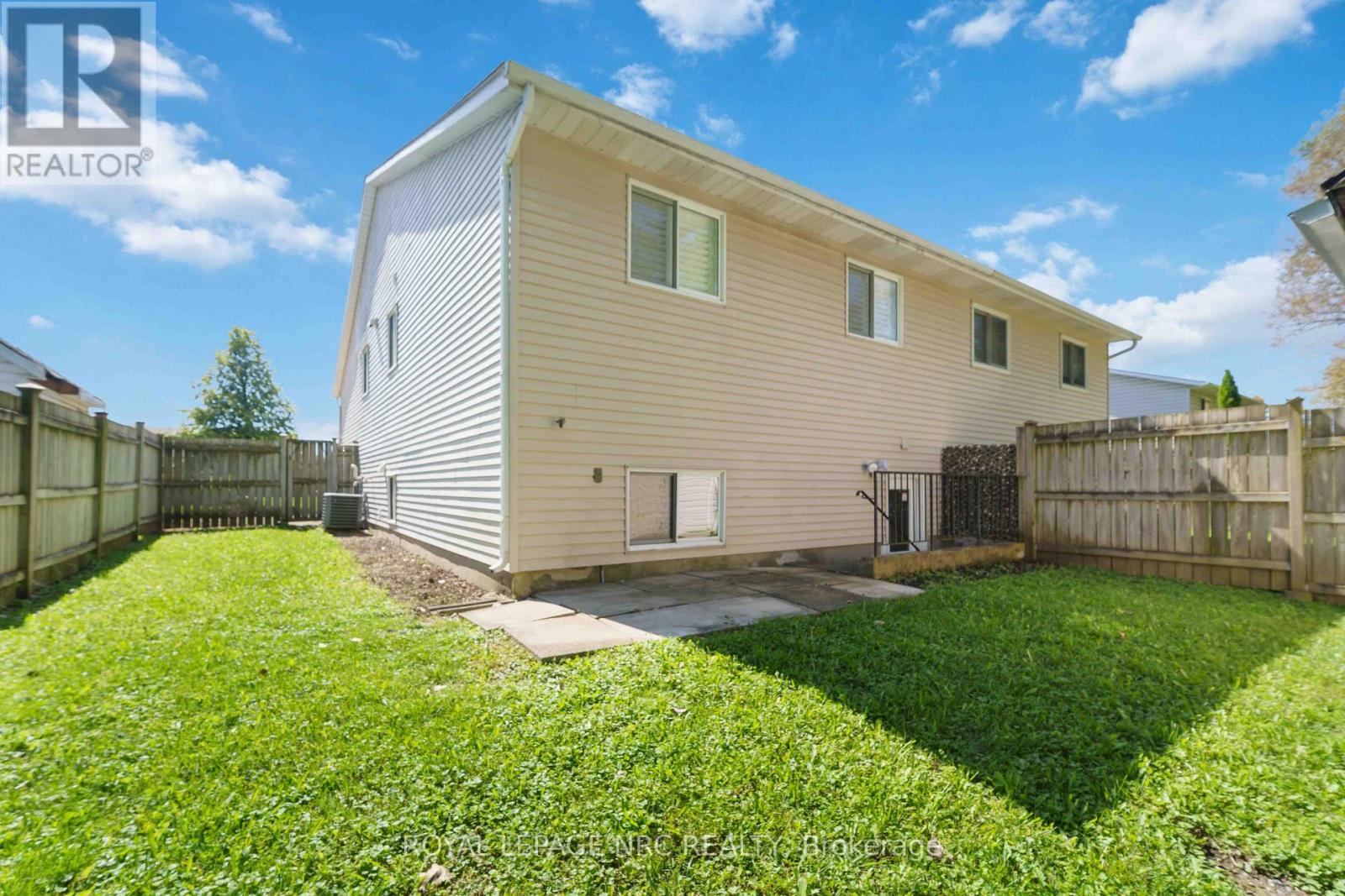 7689 Trackview Street, Niagara Falls, Ontario  L2H 2Z6 - Photo 36 - X13552330