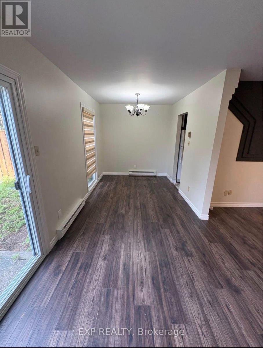 C - 24 Arnold Drive, Ottawa, Ontario  K2H 6V9 - Photo 6 - X13777578