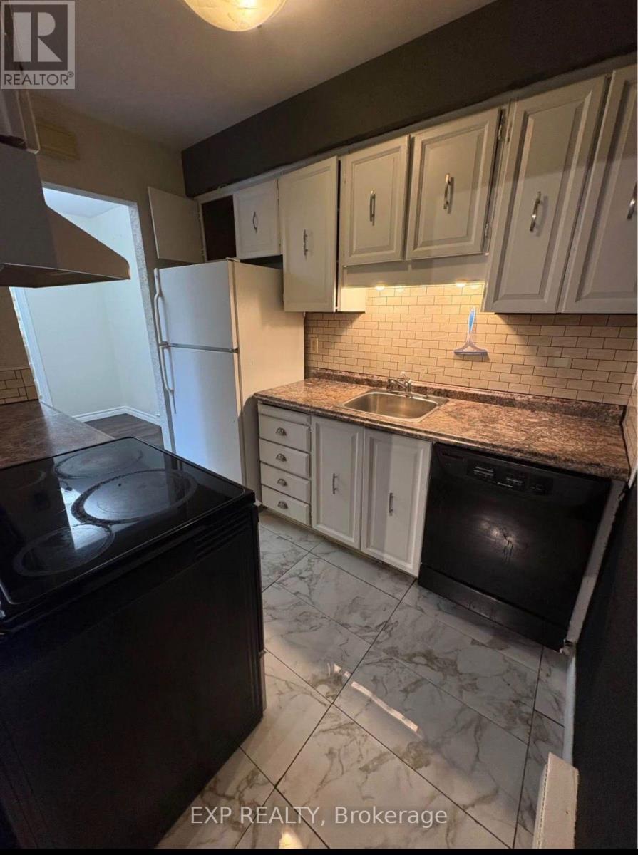 C - 24 Arnold Drive, Ottawa, Ontario  K2H 6V9 - Photo 7 - X13777578