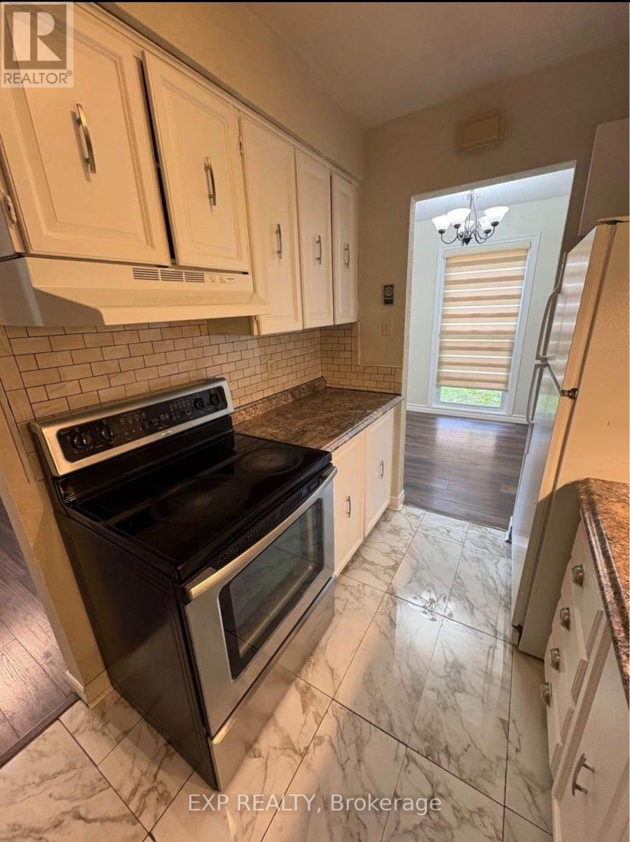 C - 24 Arnold Drive, Ottawa, Ontario  K2H 6V9 - Photo 8 - X13777578