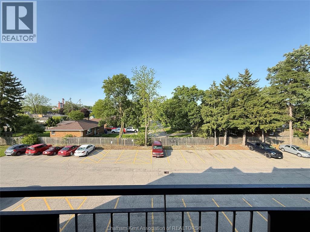 150 Park Avenue Unit# 304, Chatham, Ontario  N7M 3V6 - Photo 9 - 26022404