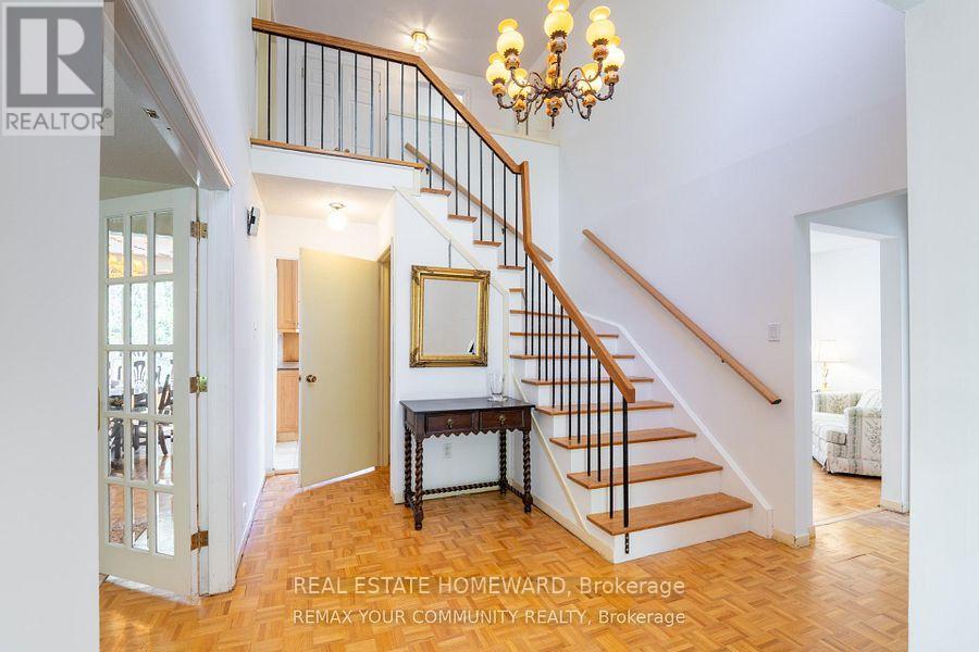 27 Drumern Crescent, Richmond Hill, Ontario  L4C 5H9 - Photo 21 - N13777582