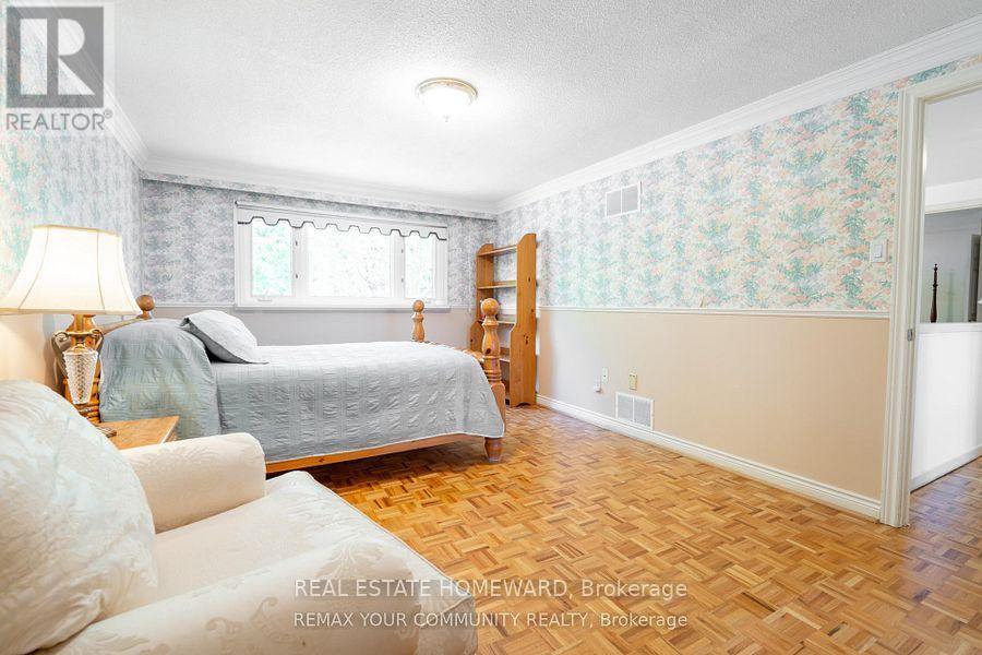 27 Drumern Crescent, Richmond Hill, Ontario  L4C 5H9 - Photo 30 - N13777582