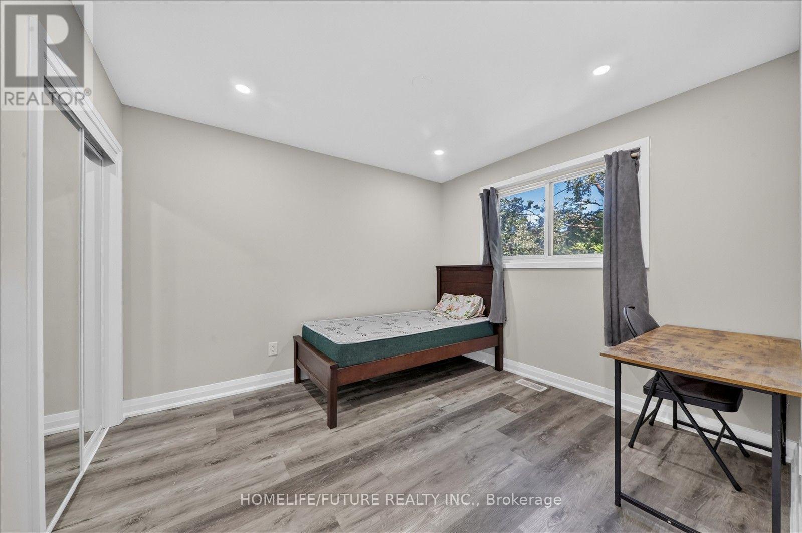 7 Cardill Crescent, Waterloo, Ontario  N2L 3Y7 - Photo 14 - X13733762