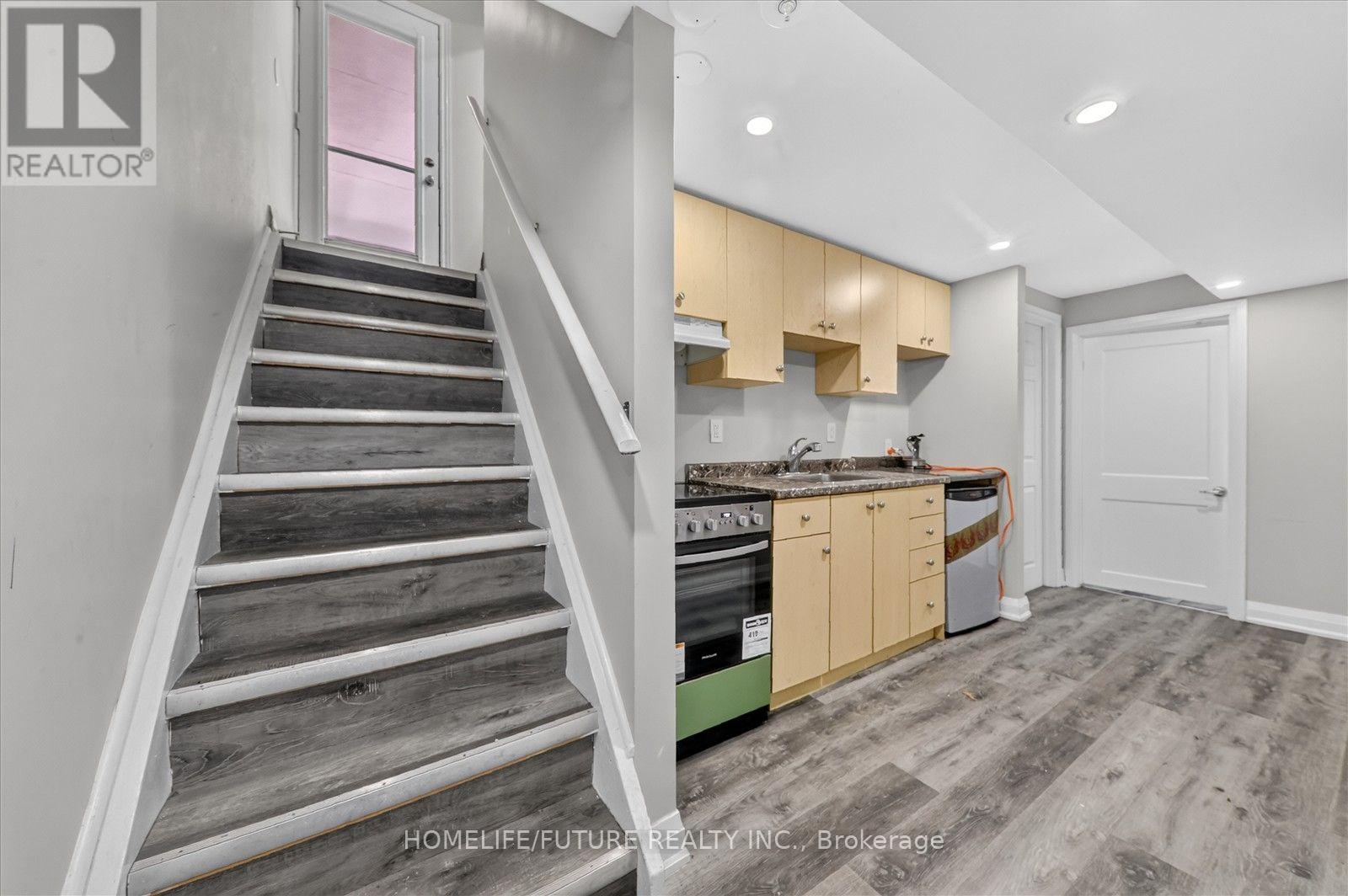 7 Cardill Crescent, Waterloo, Ontario  N2L 3Y7 - Photo 21 - X13733762