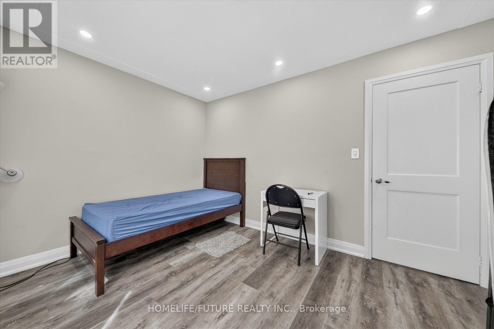 7 Cardill Crescent, Waterloo, Ontario  N2L 3Y7 - Photo 11 - X13733762