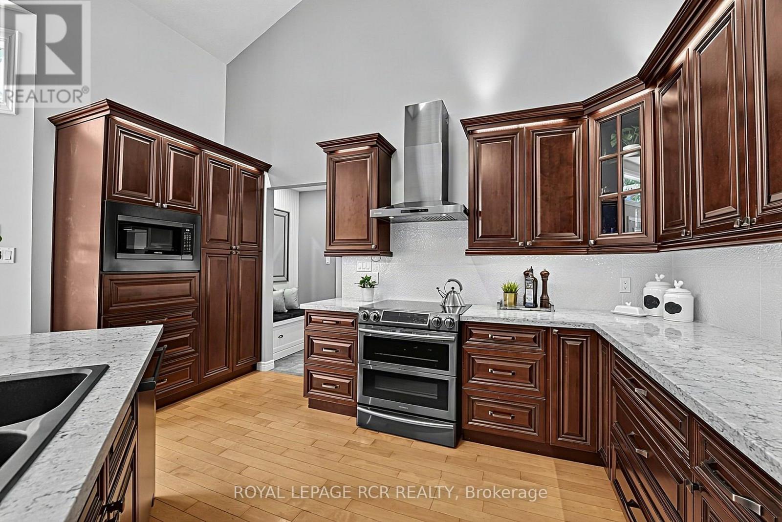 2 Pine Ridge Road, Erin, Ontario  N0B 1T0 - Photo 15 - X13777584