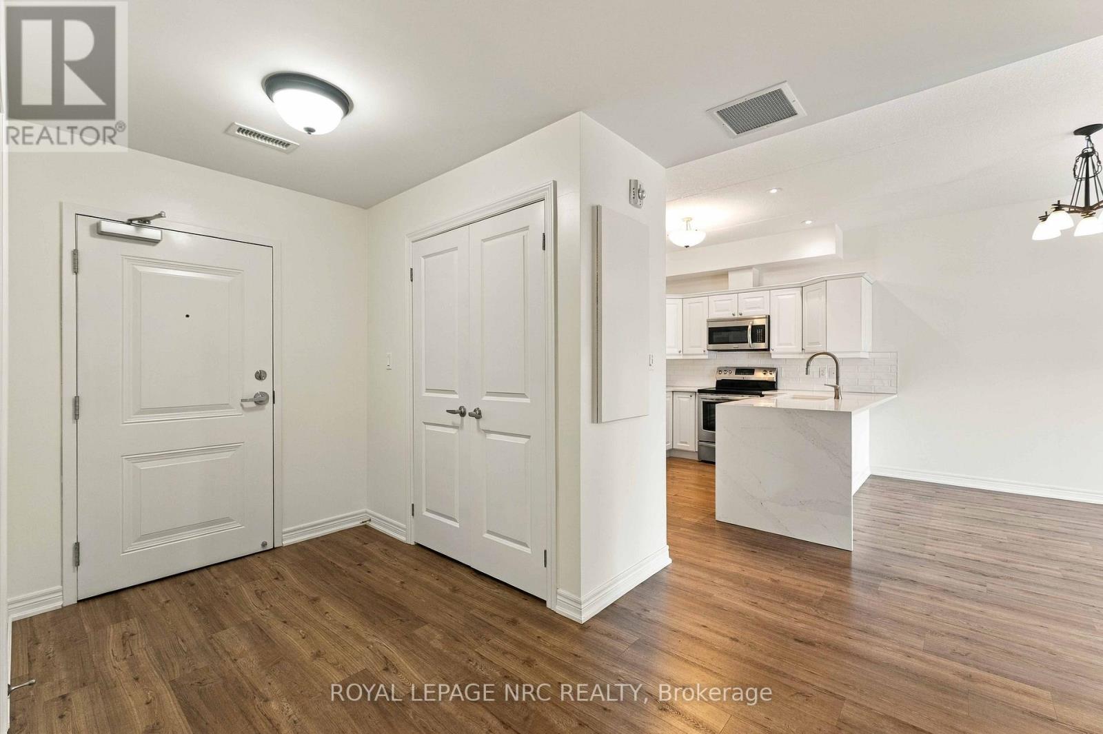 312 - 4644 Pettit Avenue, Niagara Falls, Ontario L2E 0B4 - Photo 8 - X13777598
