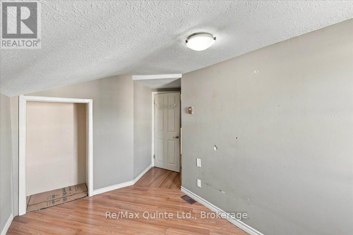 13 Boswell Street, Belleville, Ontario  K8P 3K7 - Photo 17 - X13776594