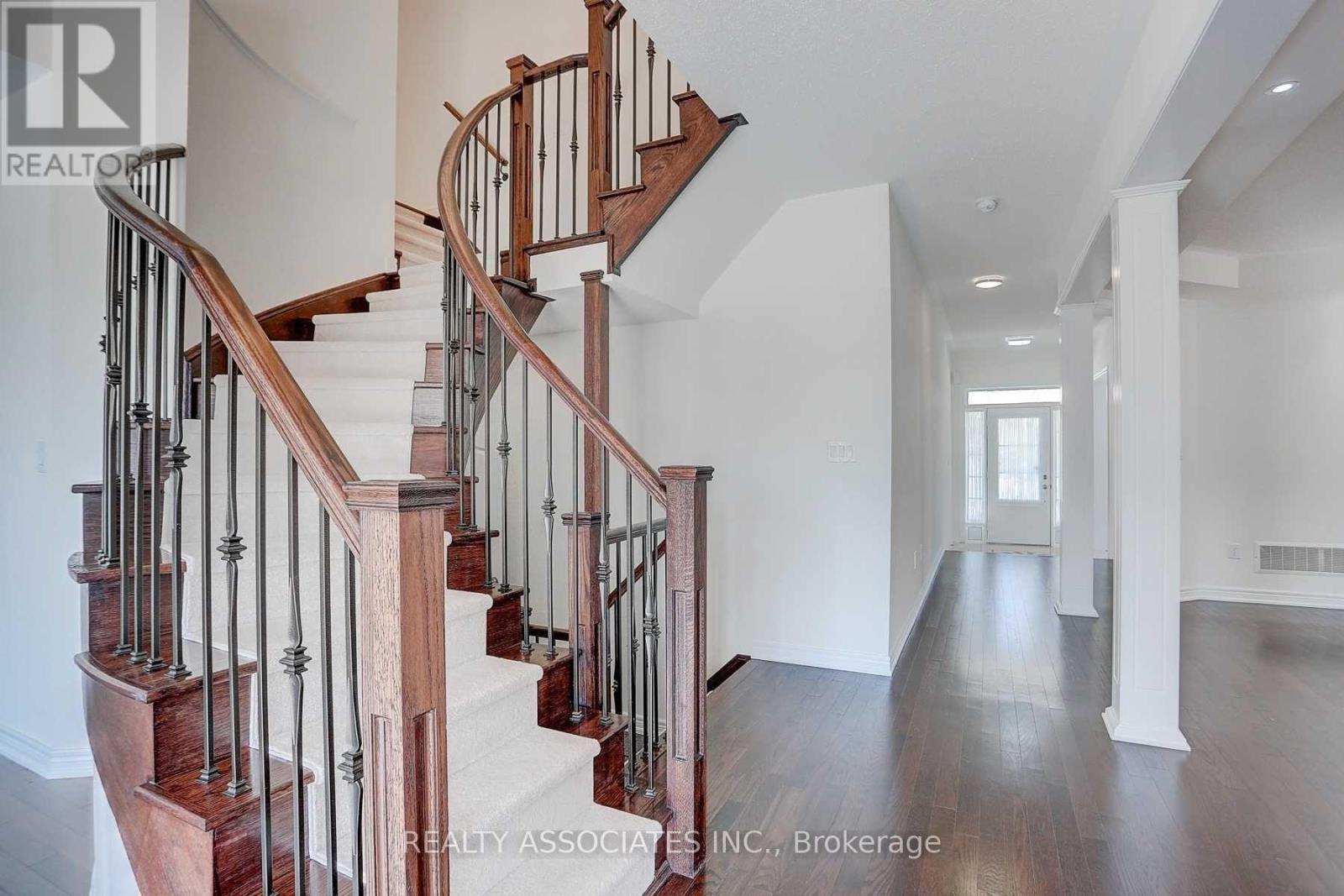 153 Roy Harper Avenue, Aurora, Ontario L4G 0V6 - Photo 16 - N13777608