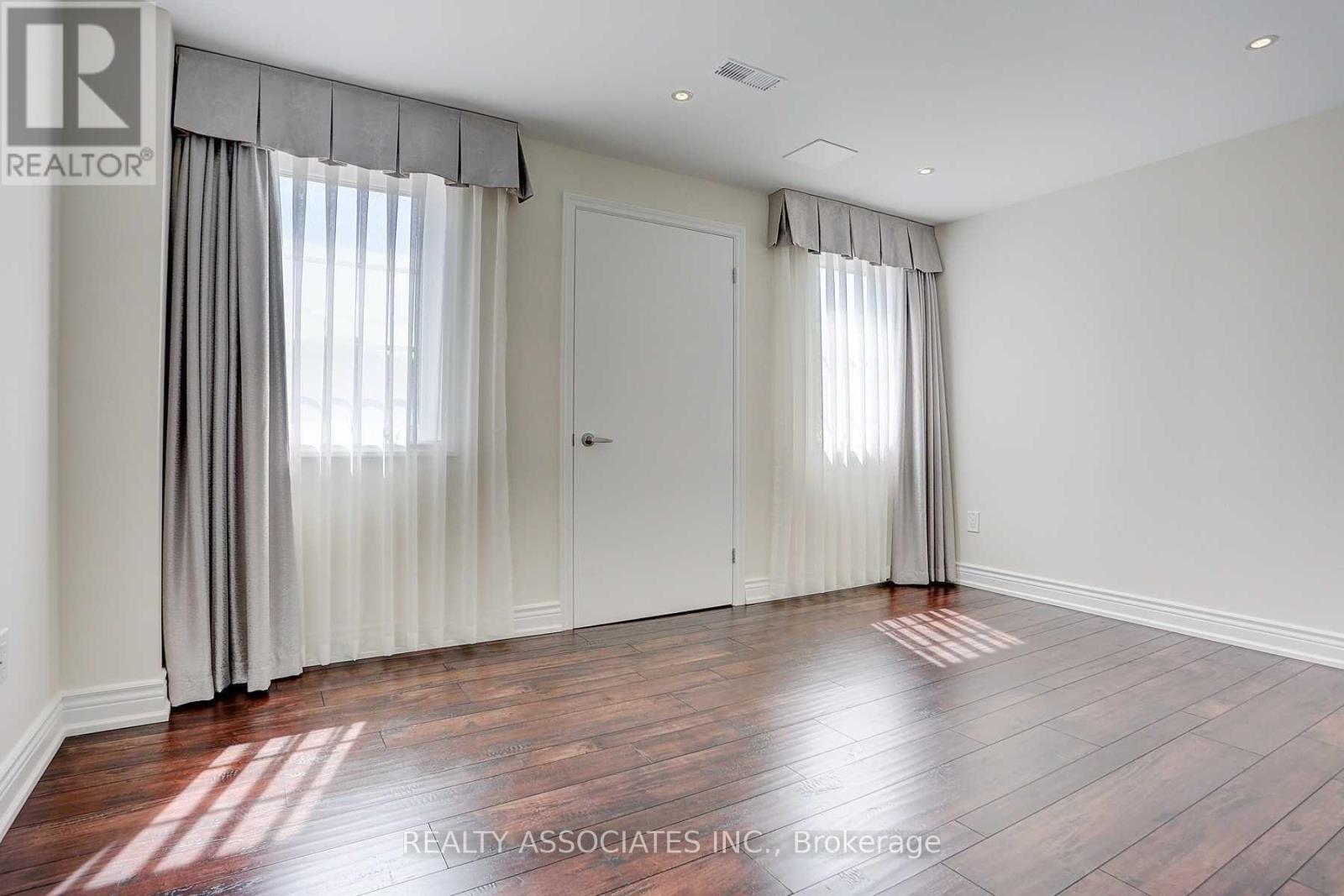 153 Roy Harper Avenue, Aurora, Ontario L4G 0V6 - Photo 32 - N13777608