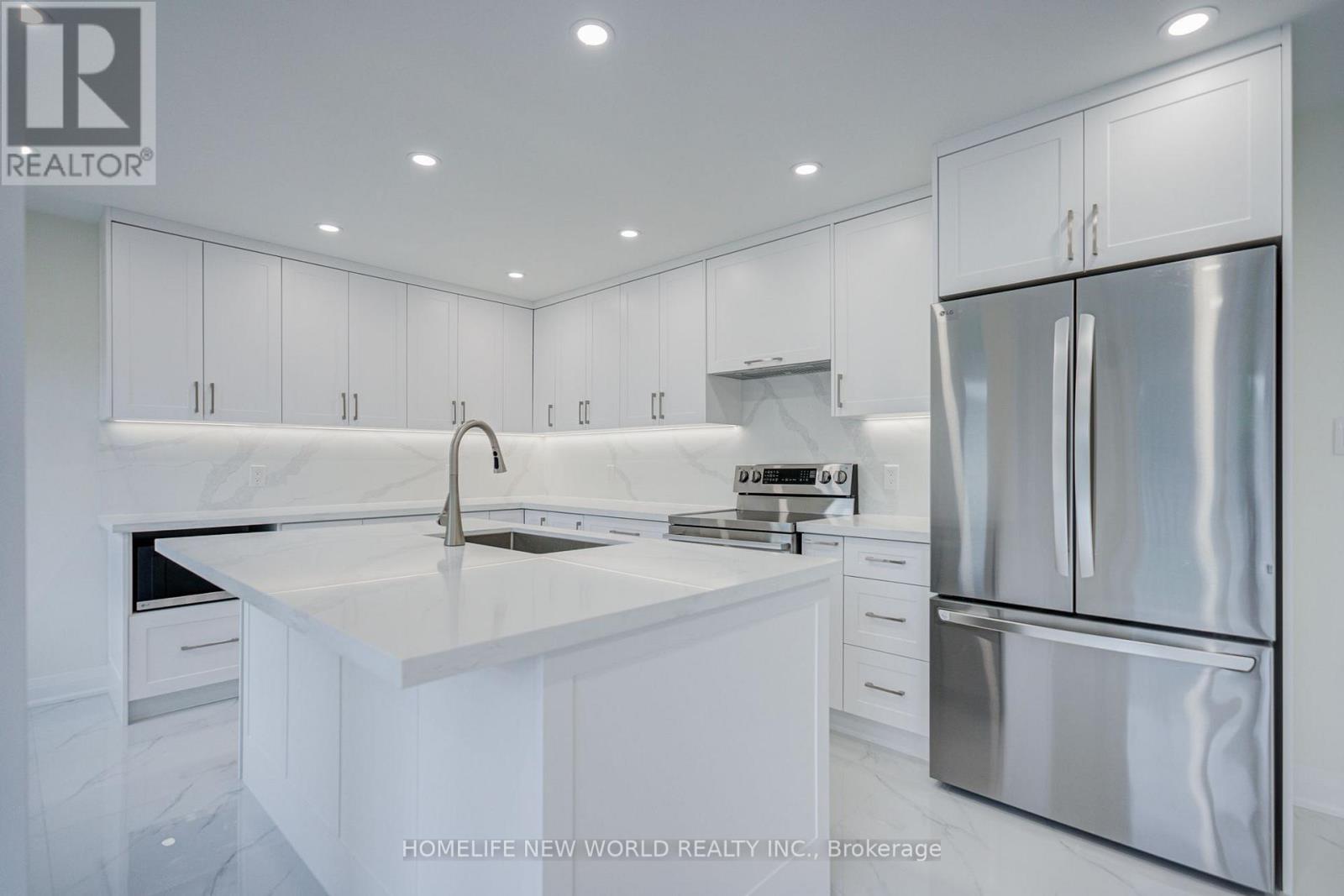 199 Harrowsmith Drive W, Mississauga, Ontario  L5R 1R8 - Photo 16 - W13777606