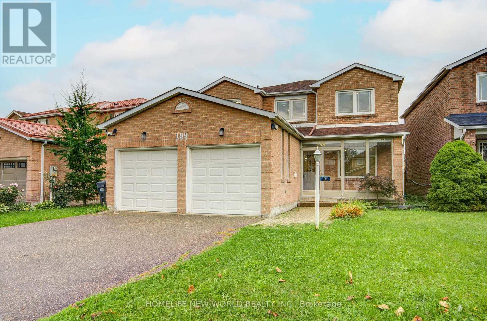 199 Harrowsmith Drive W, Mississauga, Ontario  L5R 1R8 - Photo 2 - W13777606