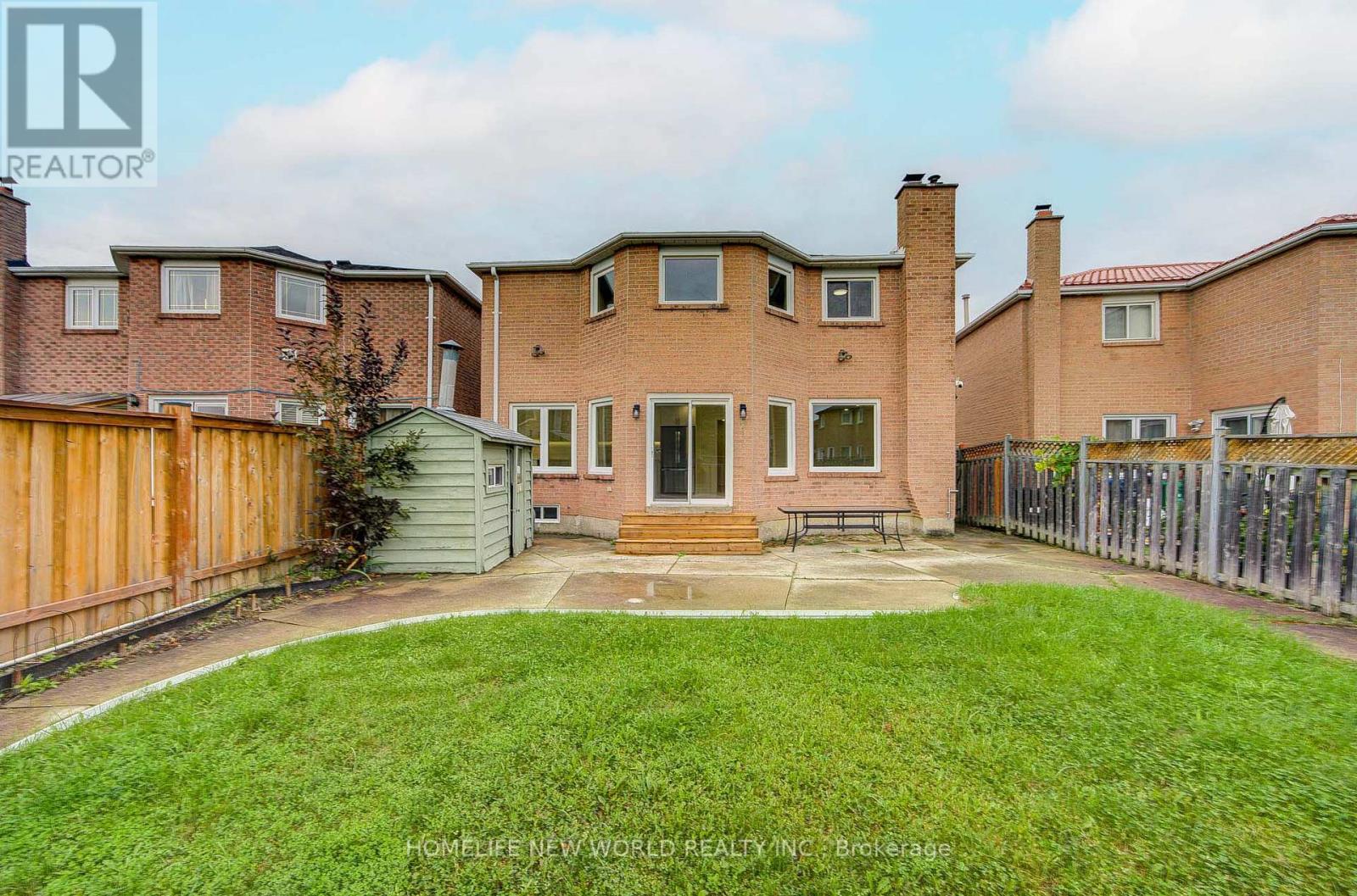 199 Harrowsmith Drive W, Mississauga, Ontario  L5R 1R8 - Photo 33 - W13777606