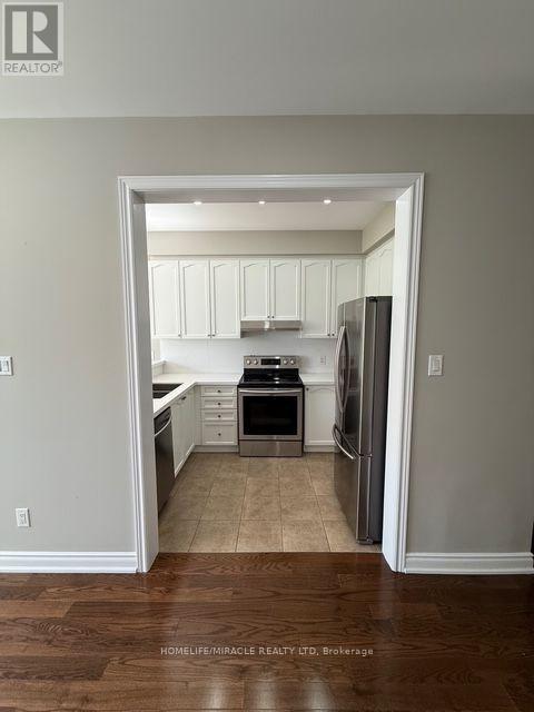 48 Pendulum Circle, Brampton, Ontario  L6R 3N6 - Photo 11 - W13777622