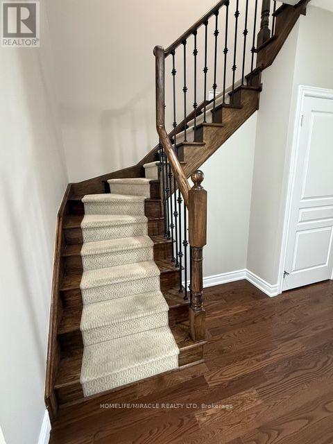48 Pendulum Circle, Brampton, Ontario  L6R 3N6 - Photo 19 - W13777622