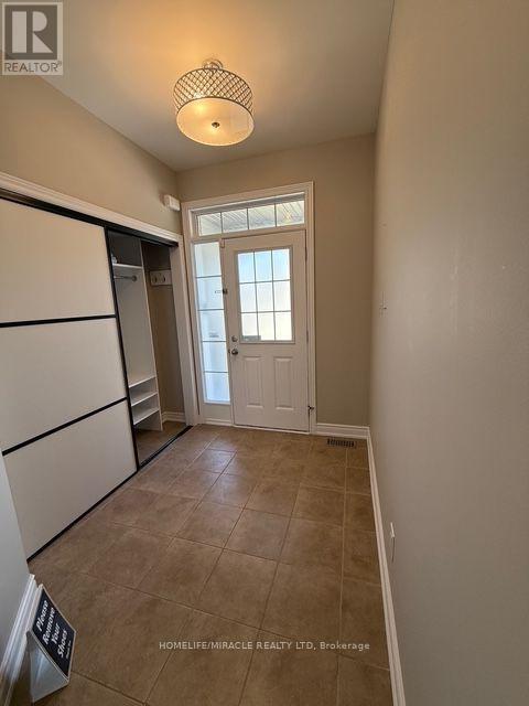 48 Pendulum Circle, Brampton, Ontario  L6R 3N6 - Photo 6 - W13777622