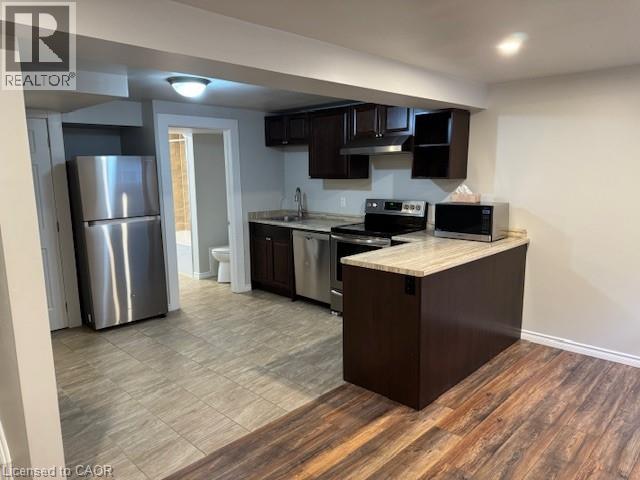 113 CORNERBROOK Crescent Unit# 2, Waterloo, Ontario